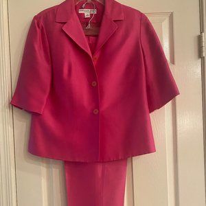 JOSEPHINE CHAUS, SIZE 4, HOT PINK 2-PC SUIT